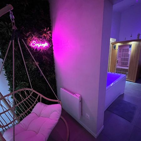 Spa Jungle Le Mesnil-Saint-Denis Buitenkant foto
