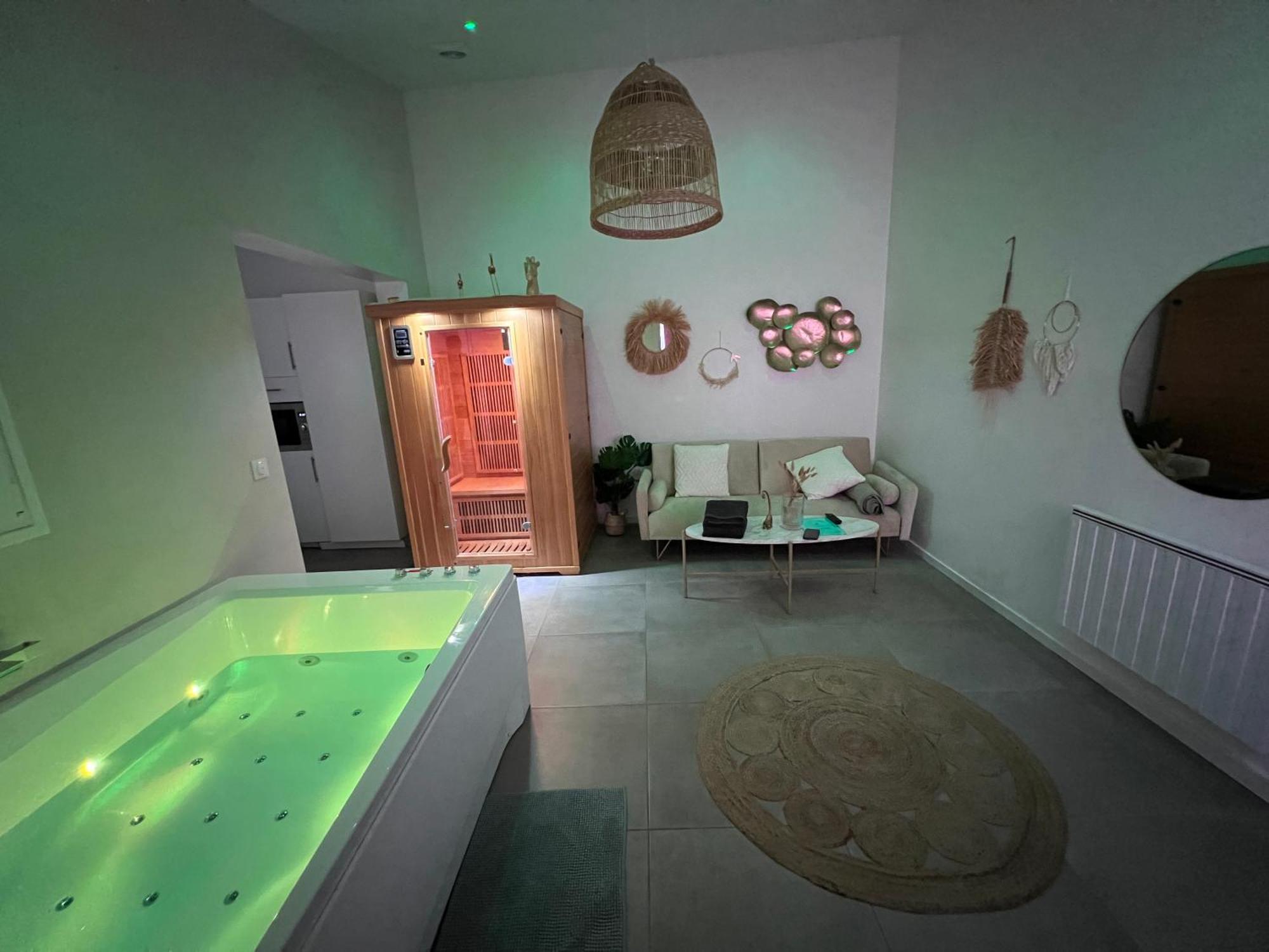 Spa Jungle Le Mesnil-Saint-Denis Buitenkant foto
